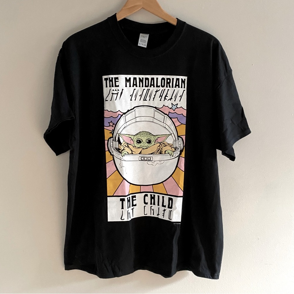 Star Wars The Madalorian Baby Yoda T shirt